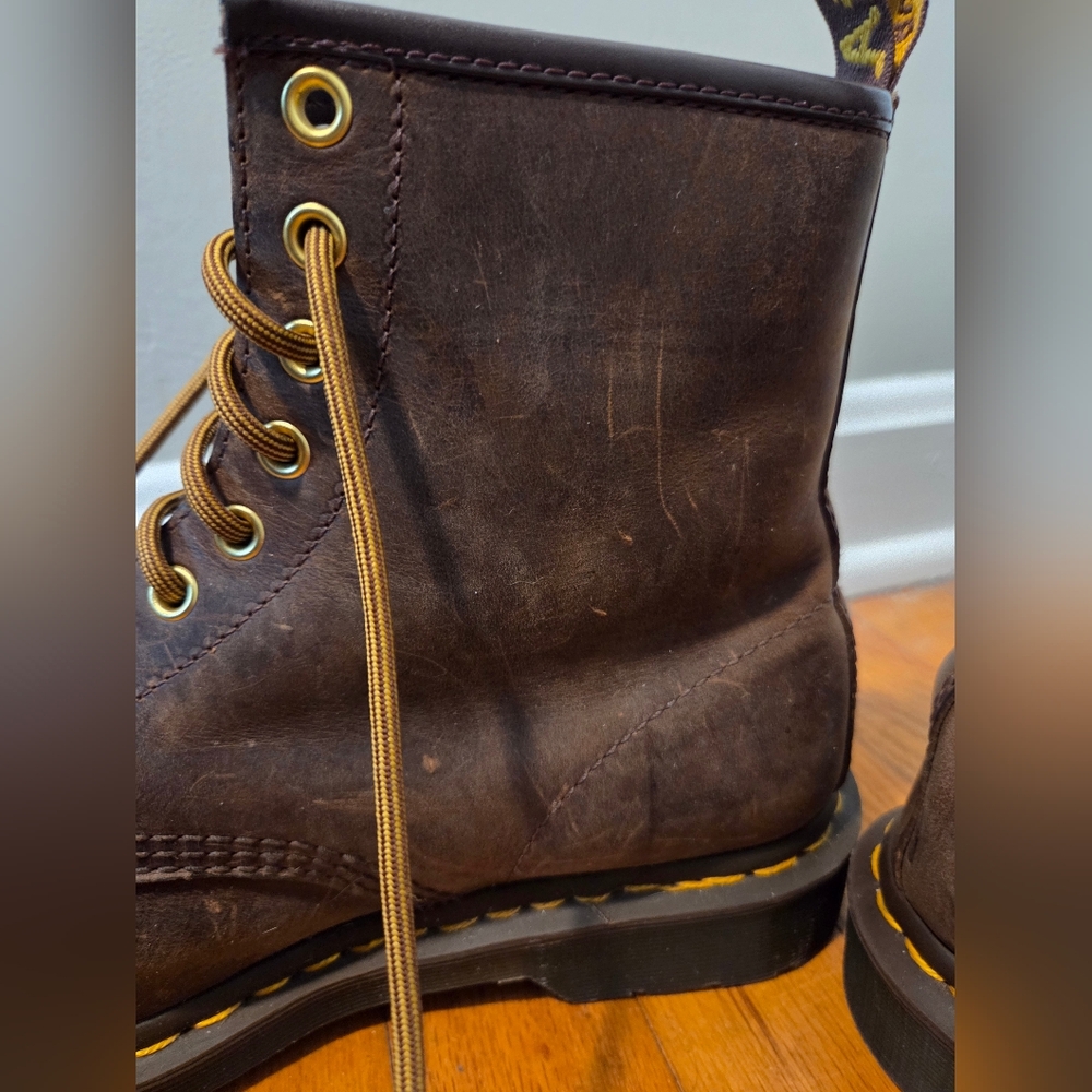 Dr. Martens 1460 Brown Crazy Horse Leather Combat Boots 8-Eye Size Women 9 Men 8 - Picture 3 of 16